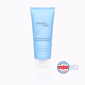 Dalton Mineral Care Med. Dead Sea Salt Body Lotion je vlažilno mleko za telo za zelo suho kožo, nagnjeno k ekcemu ali psoriazi.